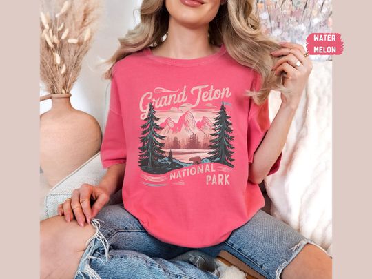Grand Teton National Park T-Shirt, Retro Wyoming Souvenir Shirt, Grand Teton National Park Gifts, Mountain Shirt, Hiking shirt