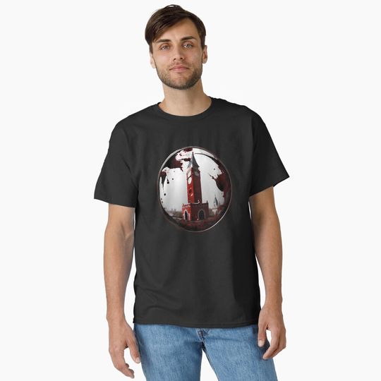 Discover Blood splattered on a clocktower Classic T-Shirt