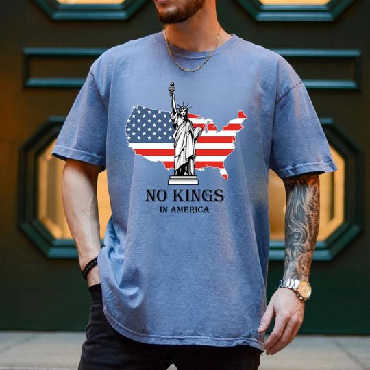 Discover No Kings in America T-Shirt, Patriotic USA Liberty Shirt,Independence Day Tee, Anti Monarchy American Flag Shirt, Statue of Liberty Freedom
