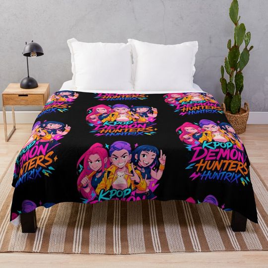 Discover K-Pop Demon Hunters Vintage Throw Blanket
