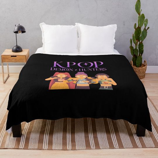 Discover Kpop Demon Hunters Fanart Throw Blanket