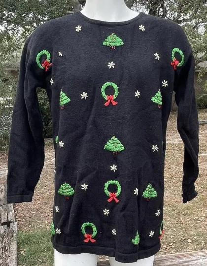 Discover Blair Boutique Vintage Medium Christmas Tree Sweater (UGLY) Women’s Wreath Black