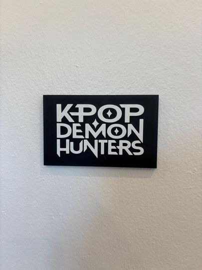 Discover K-Pop Demon Hunters Metal Wall Art, 3D Printed Desk Decor, Anime Fantasy Gamer Gift, Unique K-pop Room Decor