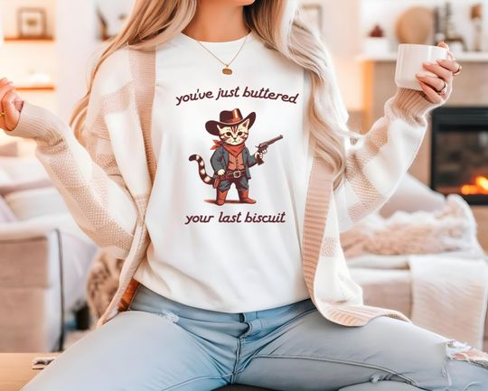 Discover Funny Cowboy Cat Shirt: Meowdy Partner Graphic Tee