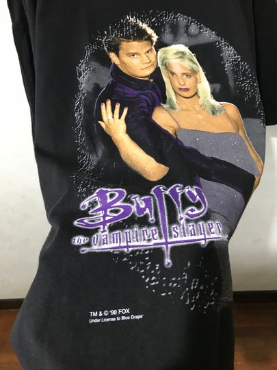 Vintage 1998 Buffy The Vampire Slayer Shirt