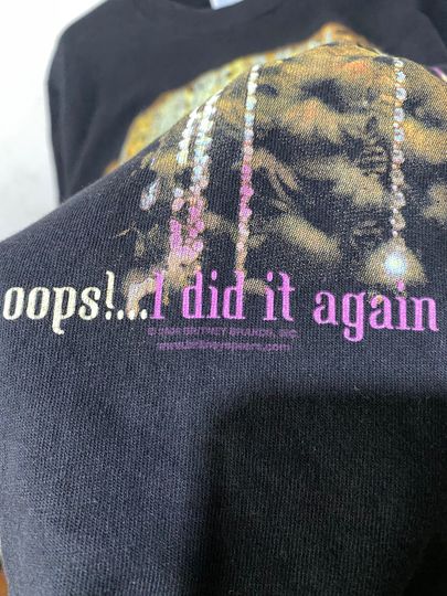 Vintage 2000 Britney Spears Oops! I Did It Again Tour Shirt