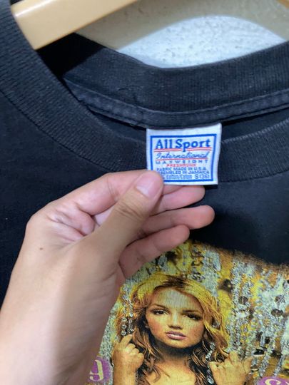 Vintage 2000 Britney Spears Oops! I Did It Again Tour Shirt