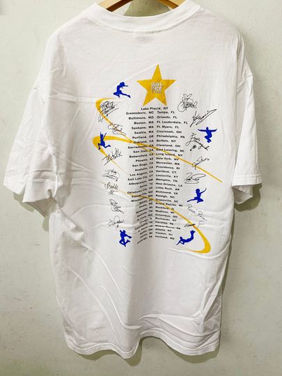Vintage 2000 Stars On Ice Shirt