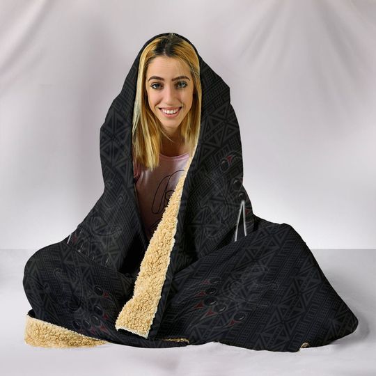 Northern Designs Tribal Bear Hooded Blanket