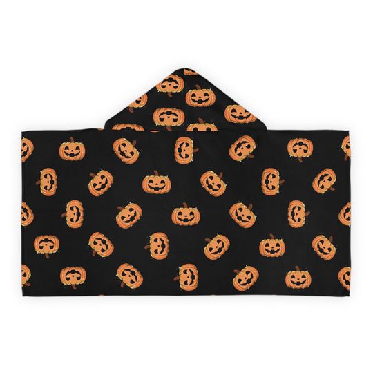 Halloween Hooded Towel for Kids, Trick or Treat Youth Costume, Spooky Pumpkin Design, Children Bath Towel, Pumpkin Theme Bathroom Decor