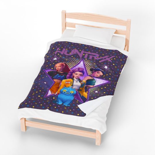 Discover Huntrix K-Pop Demon Hunters Velveteen Plush Blanket, Purple Anime Style Ultra Soft Throw
