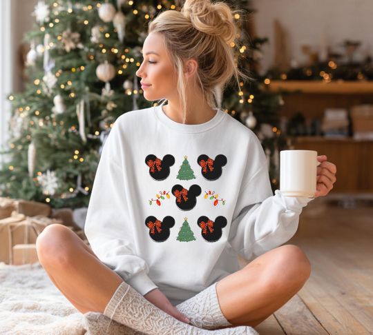Discover Minnie Christmas Sweatshirt