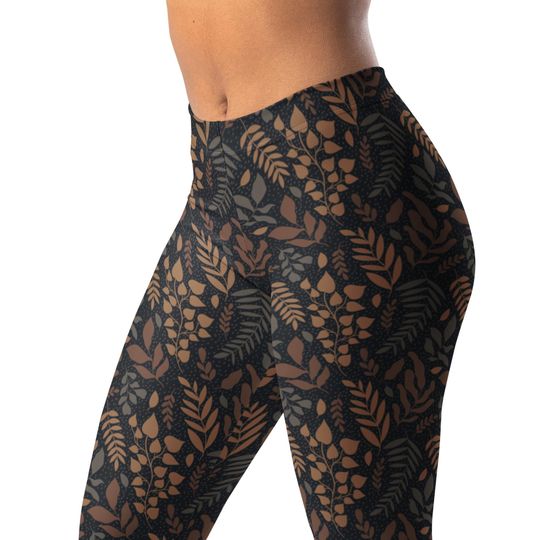 Oak and Ivy Women’s Leggings Black Brown Autumn Harvest Leaves Print