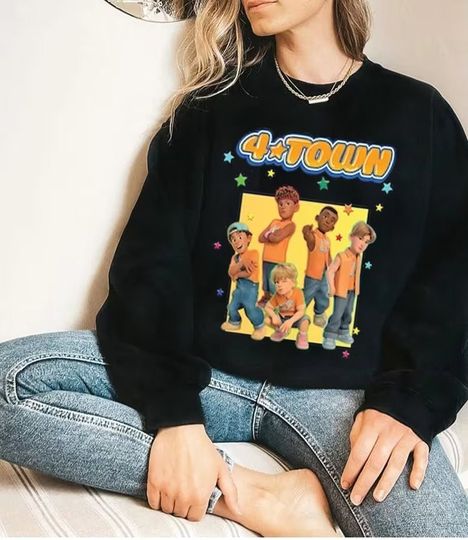 Turning Red 4*TOWN 2002 Tour Shirt, 4Town Hoodie, 4townies