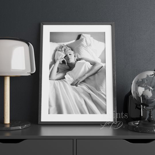 Marilyn Monroe In Bed Premium Art Poster