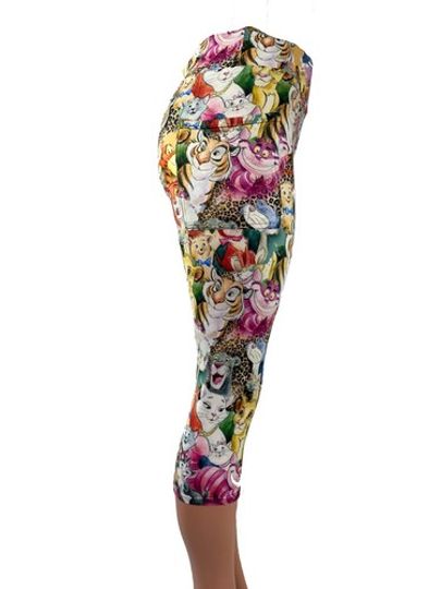 All The Disney Cats Leggings