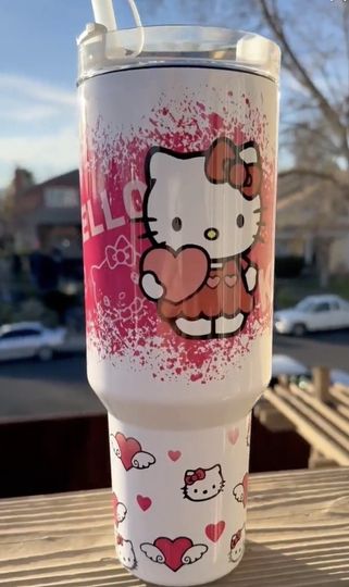 Hello Kitty Tumbler 40 Oz