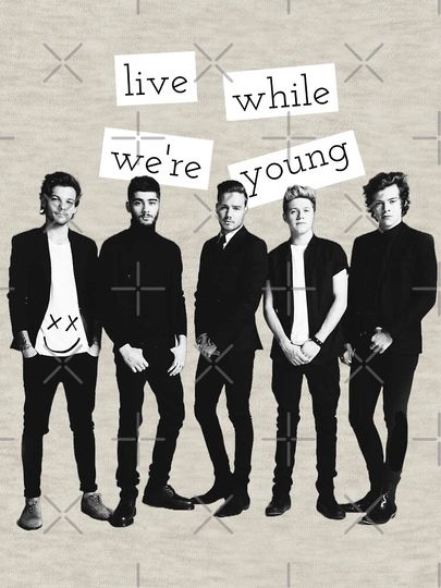 Live while we're young - One Direction Lyrics!! Pullover Sweatshirt