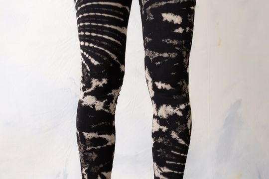 LEGGINGS with an abstract floral Pattern - Batik, Tie-Dye Leggings