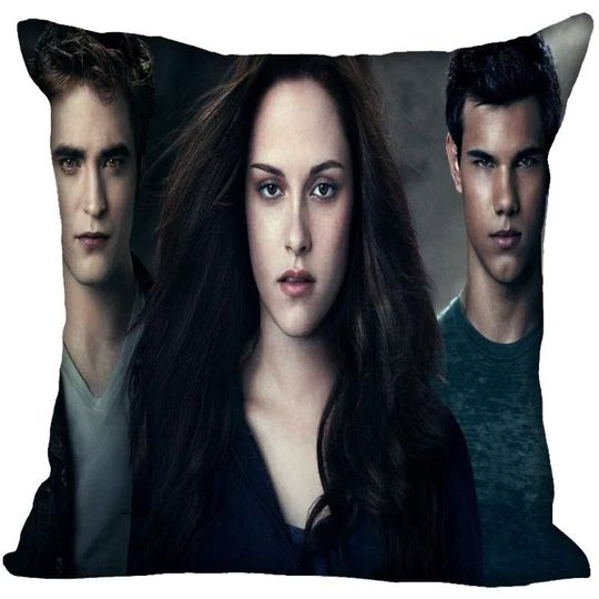 Twilight Saga Pillow, Bella Swan Robert Pattinson Edward Cullen Birthday Gift Christmas Gift Mother's Day Gift Valentine Gift For Girl