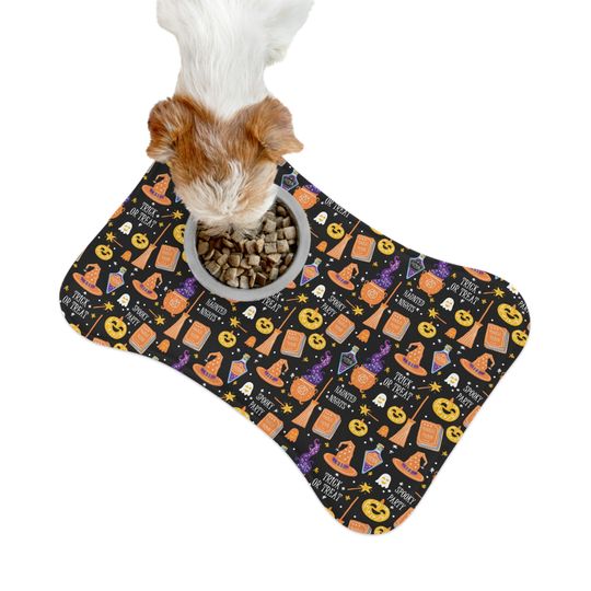 Halloween on Black Pet Bowls Mats