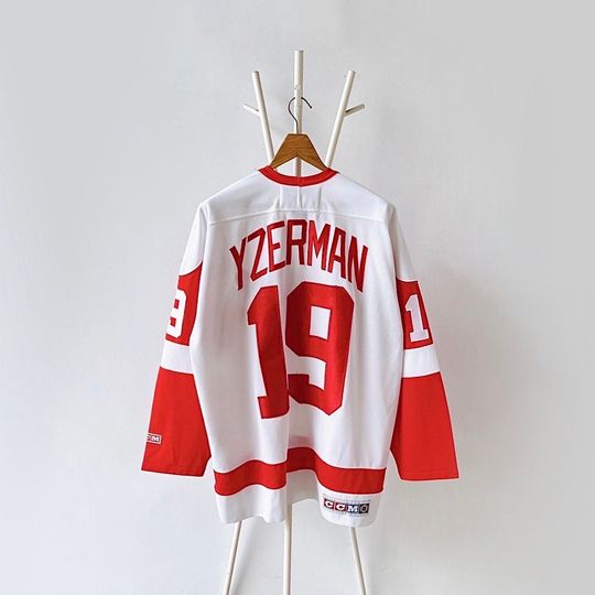 90s Steve Yzerman player Detroit Red Wings NHL Jersey/ XL