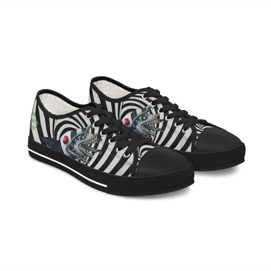 Beetle Sandworm Halloween 	Women's Low Top Sneakers