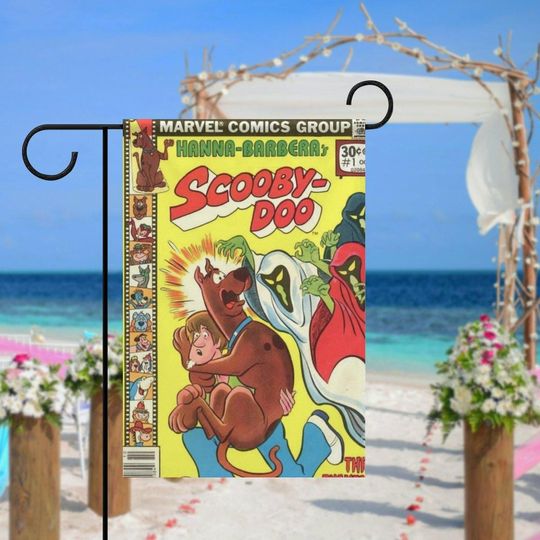 Scooby-Doo Halloween Garden Flag - Vintage Comic Book Design, Spooky Retro Decor
