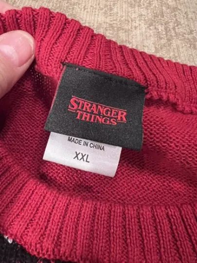 New W/tags Stranger Things Ugly Christmas sweater sz 2XL Reversible Sequins Cool