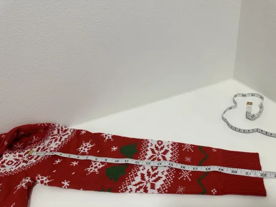 NWT SpongeBob Red Ugly Christmas Sweater Men’s Size Small