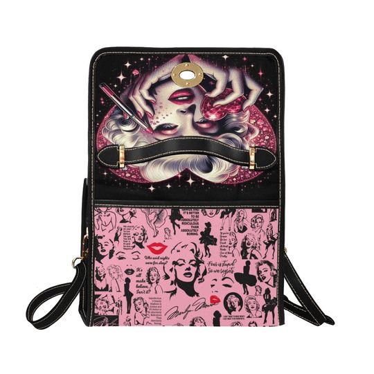 Bomb Shell Lock bag (black shoulder strap, black edging)