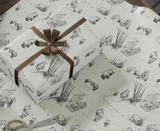 Classic Winnie the Pooh Wrapping Paper - Pooh Bear and Piglet