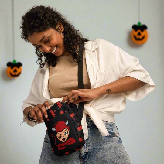 Devil Wink | Crossbody Bag