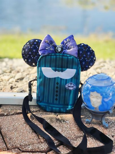 Midnight Manor: Ghost Host's Haunted Elegance Crossbody Bag