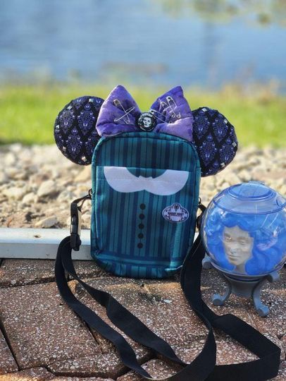 Midnight Manor: Ghost Host's Haunted Elegance Crossbody Bag