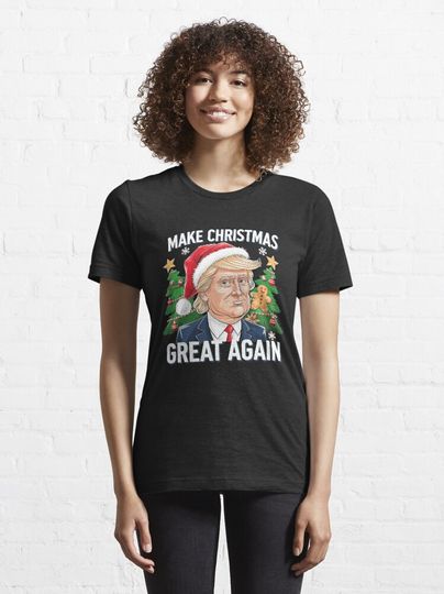 Funny Trump 2024 Make Christmas Great Again Gift  Essential T-Shirt