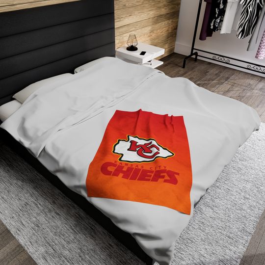 Kansas City Chiefs Field Fleece Blankets