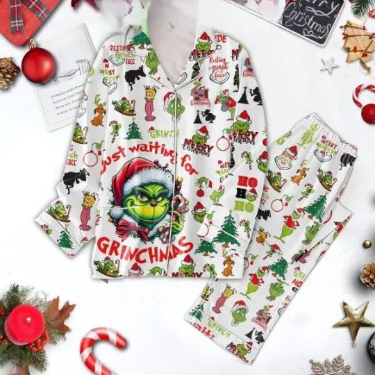 The funny character Merry Grin Mode Just Waiting For Christmas Polyester Pajamas Set