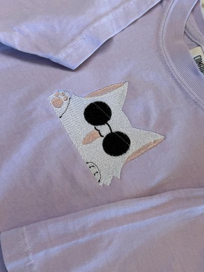 Anime sweater anime embroidered crop t shirt, white cat with glasses embroidered t shirt, action anime t shirt, embroidered t shirt