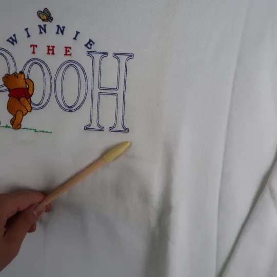Vintage 90s Pooh Crewneck Sweatshirt Mens XL White Embroidered Made In USA