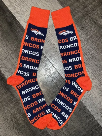 DENVER BRONCOS football FOOTBALL WORDS LOGO CREW MICROFIBER TROUSER SOCKS LARGE