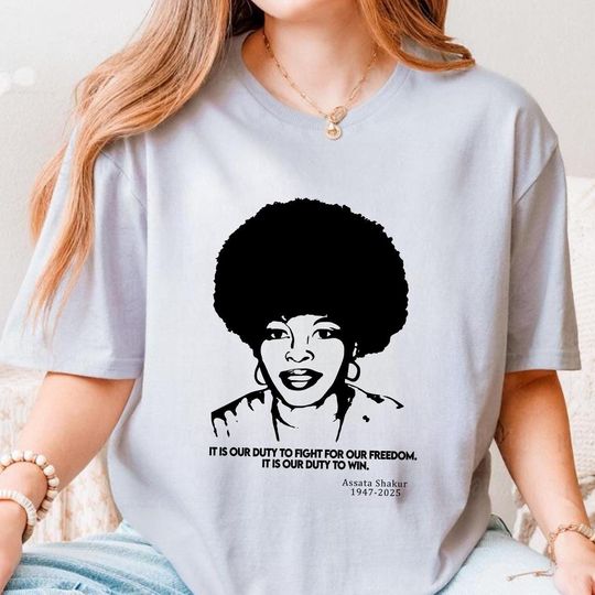 Discover Assata Shakur Justice Sweatshirt & Hoodie PNG, Activist Graphic, Personalized Fall Streetwear Digital File