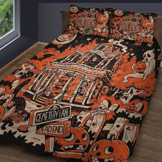 Discover Halloween Town Quilt Bedding Set, Ghost Pumpkin Quilt Blanket, Halloween Home De