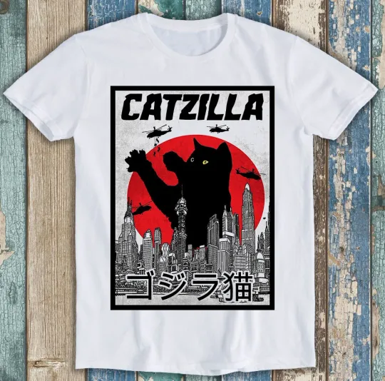 Discover Catzilla King of Pawster Paws Cat T-Shirt Puppy Pet Lover Funny Tee