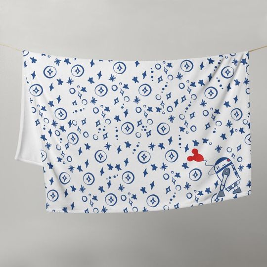 Disney BB8 and R2D2 Throw Blanket
