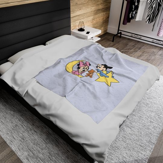 Velveteen Plush Blanket Mickey Mouse Disney Blanket