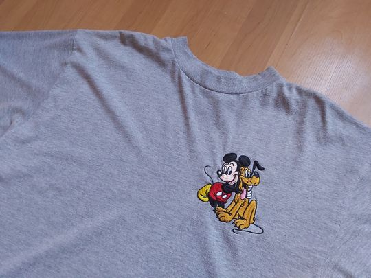 1990s Mickey Inc Mickey Mouse & Pluto T-Shirt Grey Embroidered Cartoon Disneyland  Shirt