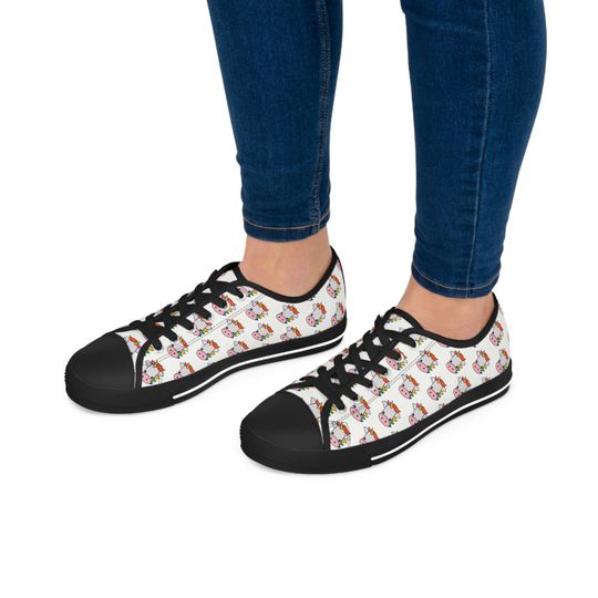 Unicorn Pattern Women's Low Top Sneakers