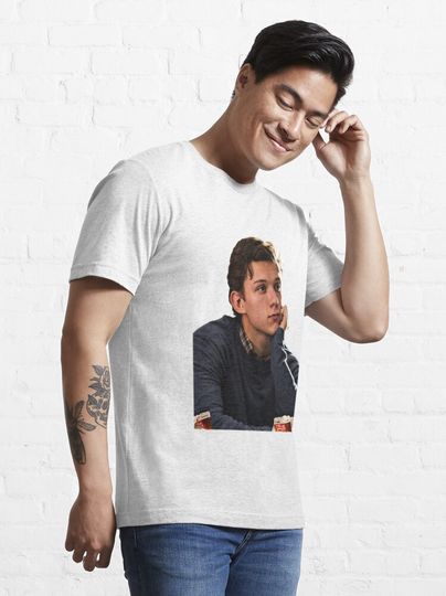 tom holland  Essential T-Shirt