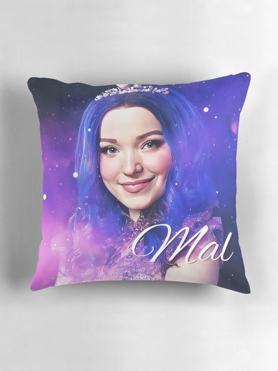 Mal Purple Queen - Descendants 3 Wedding Pillow